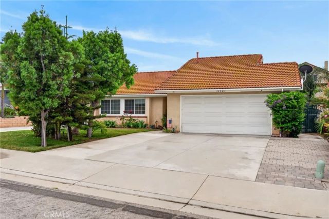 19587 Tangelo, Riverside, CA 92508