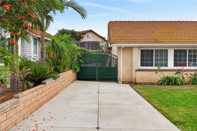 19587 Tangelo, Riverside, CA 92508