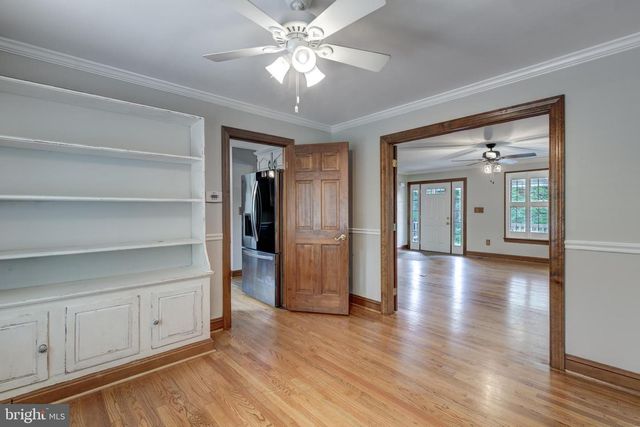 15 RIDGE VIEW DR, Westminster, MD 21157