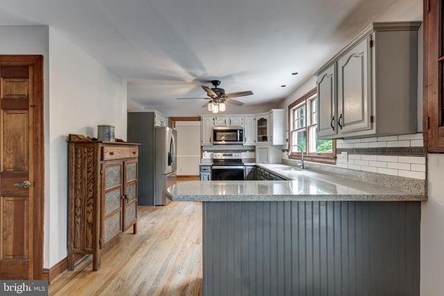 15 RIDGE VIEW DR, Westminster, MD 21157