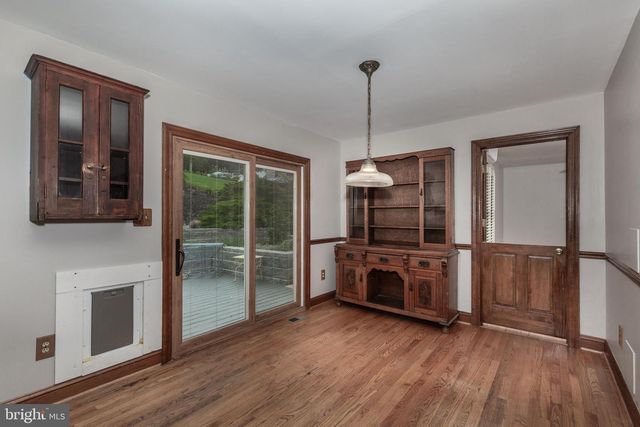 15 RIDGE VIEW DR, Westminster, MD 21157