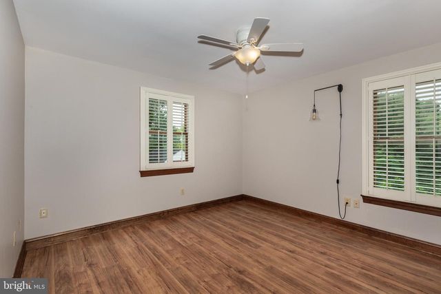 15 RIDGE VIEW DR, Westminster, MD 21157