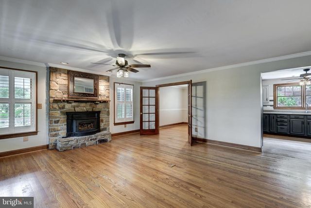 15 RIDGE VIEW DR, Westminster, MD 21157
