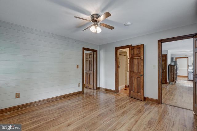 15 RIDGE VIEW DR, Westminster, MD 21157