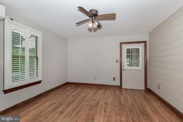 15 RIDGE VIEW DR, Westminster, MD 21157