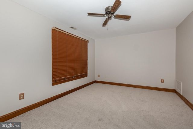 15 RIDGE VIEW DR, Westminster, MD 21157