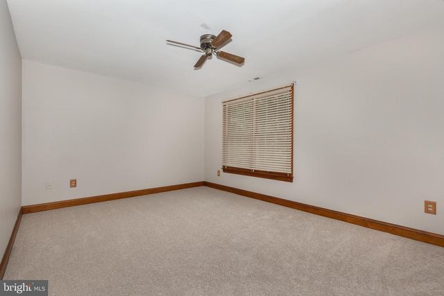 15 RIDGE VIEW DR, Westminster, MD 21157