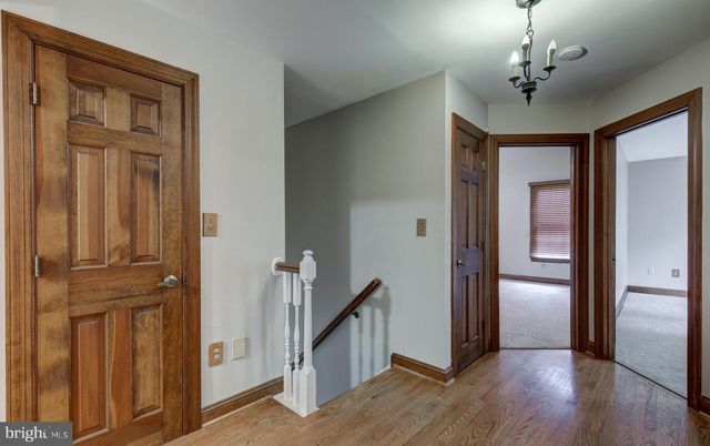 15 RIDGE VIEW DR, Westminster, MD 21157