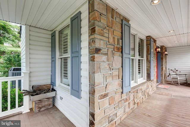 15 RIDGE VIEW DR, Westminster, MD 21157