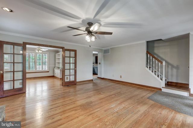 15 RIDGE VIEW DR, Westminster, MD 21157