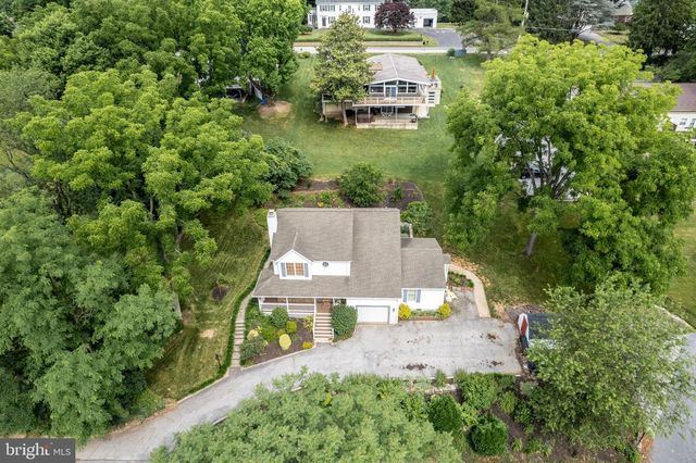 15 RIDGE VIEW DR, Westminster, MD 21157