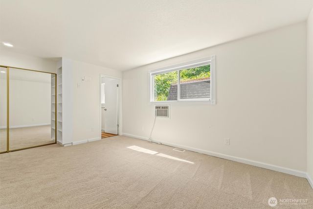 8830 Shell Place, Edmonds, WA 98026