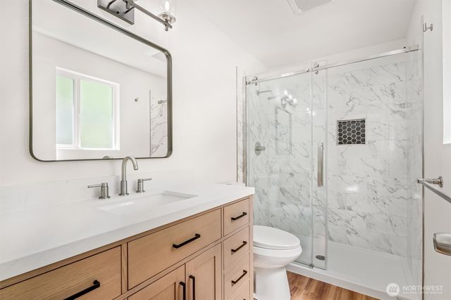 8830 Shell Place, Edmonds, WA 98026