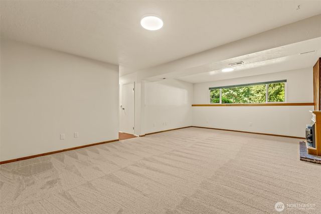 8830 Shell Place, Edmonds, WA 98026