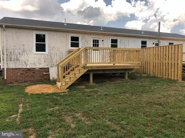 9384 WINDSOR DR, King George, VA 22485