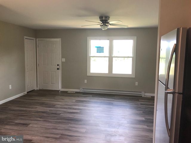 9384 WINDSOR DR, King George, VA 22485