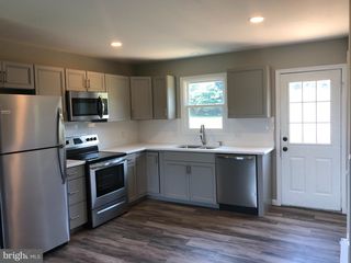 9384 WINDSOR DR, King George, VA 22485