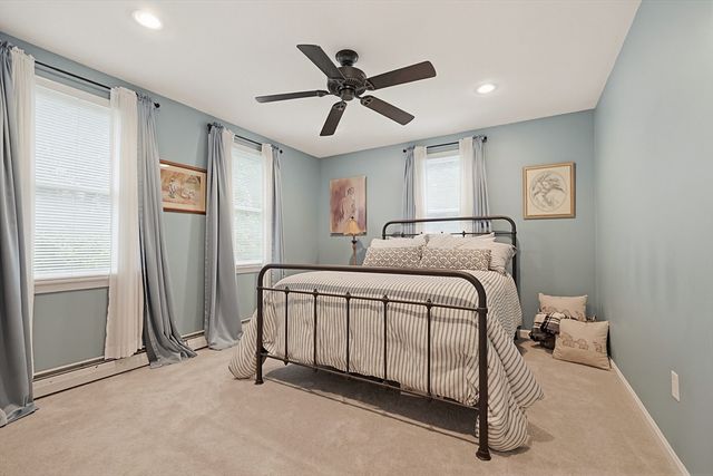 5 Otter Pond Road, Lynnfield, MA 01940