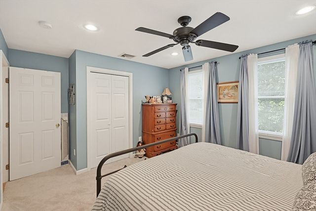 5 Otter Pond Road, Lynnfield, MA 01940