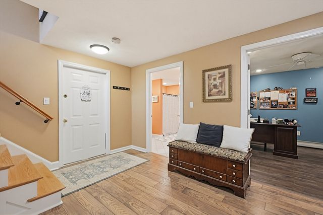 5 Otter Pond Road, Lynnfield, MA 01940