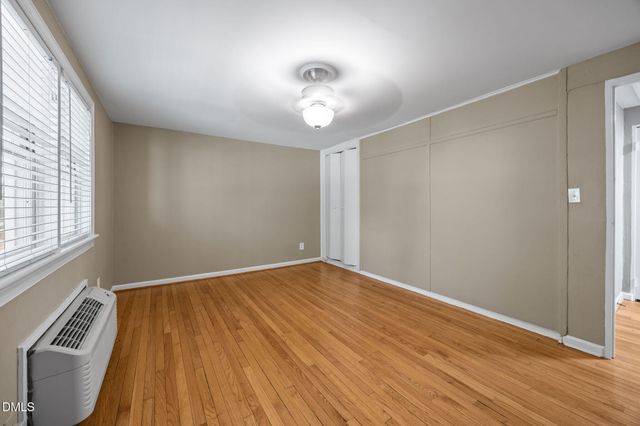 917 Saint Marys Street, Raleigh, NC 27605