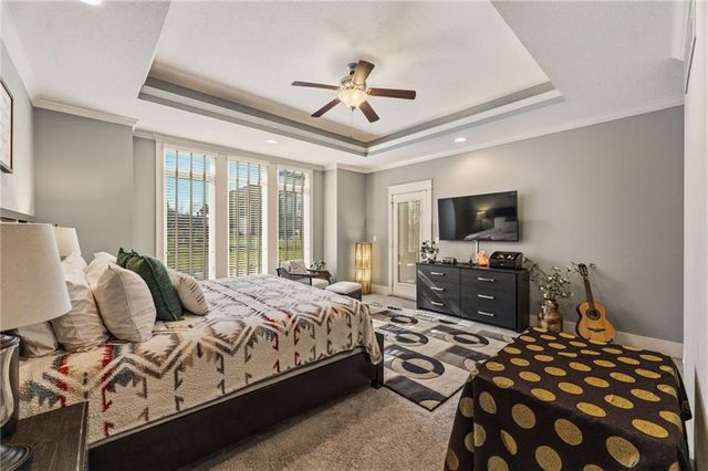 7026 Belmont Drive, Shawnee, KS 66226