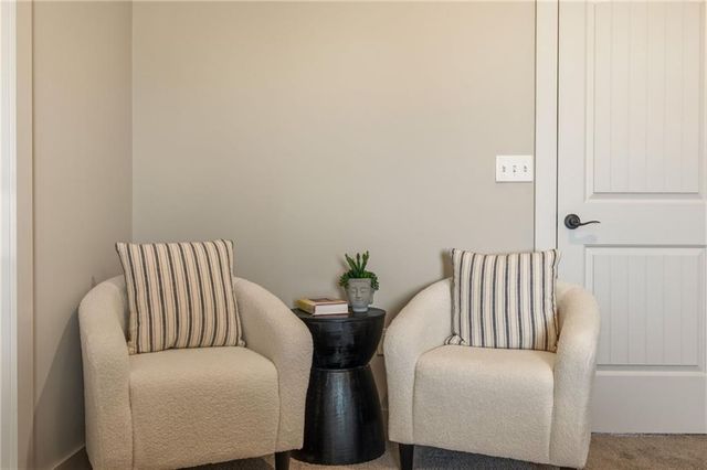 7026 Belmont Drive, Shawnee, KS 66226