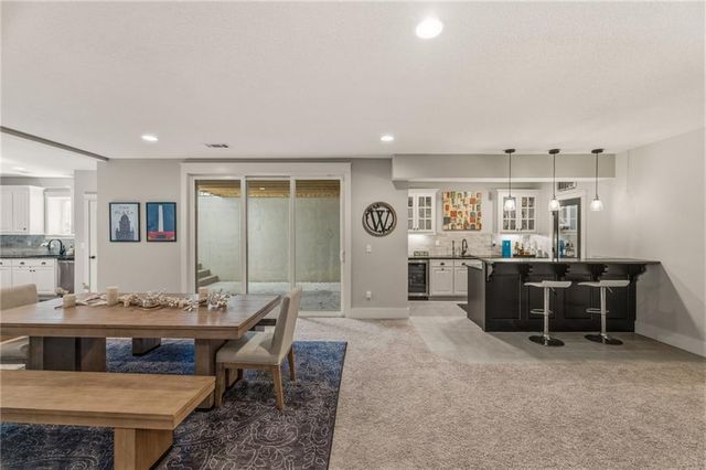 7026 Belmont Drive, Shawnee, KS 66226