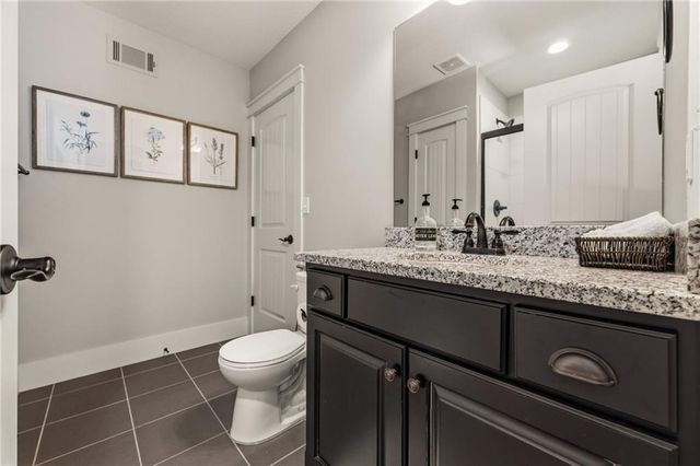 7026 Belmont Drive, Shawnee, KS 66226