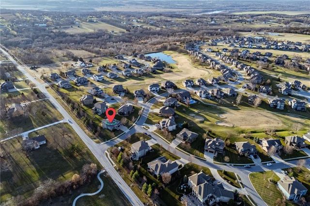 7026 Belmont Drive, Shawnee, KS 66226