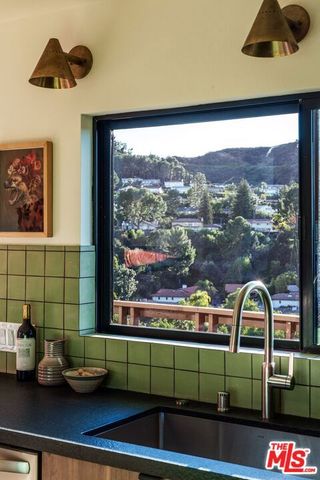 4249 Torreon Drive, Woodland Hills, CA 91364