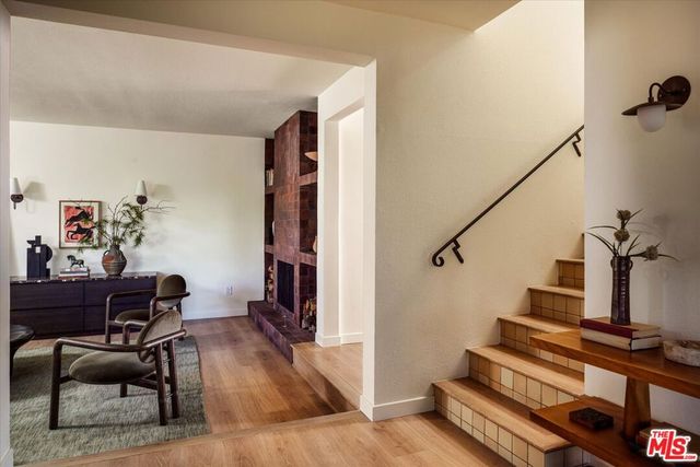 4249 Torreon Drive, Woodland Hills, CA 91364