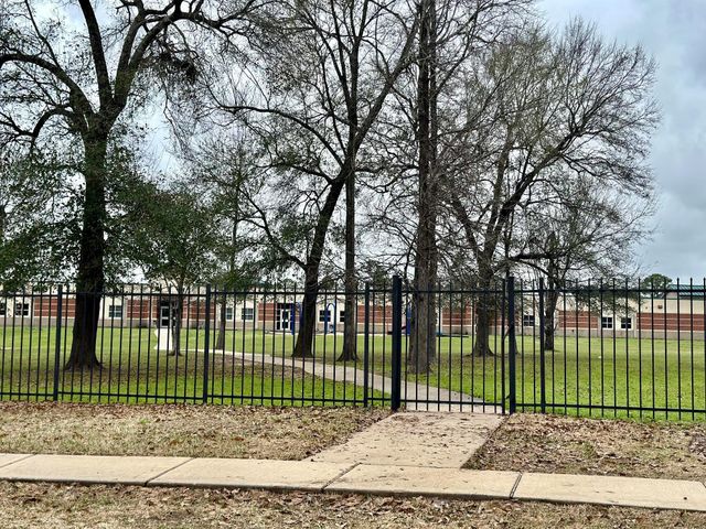 635 Cypresswood Trace, Spring, TX 77373