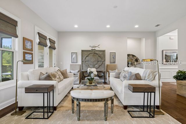 395 Castaway Dr, Bluffton, SC 29910
