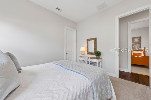 395 Castaway Dr, Bluffton, SC 29910