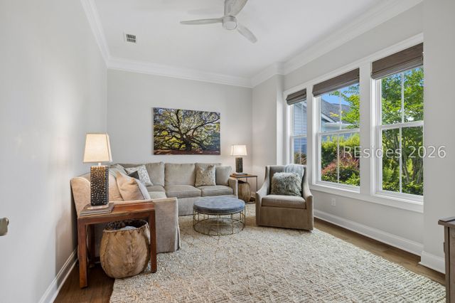 395 Castaway Dr, Bluffton, SC 29910