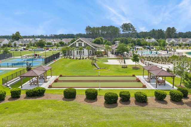 395 Castaway Dr, Bluffton, SC 29910