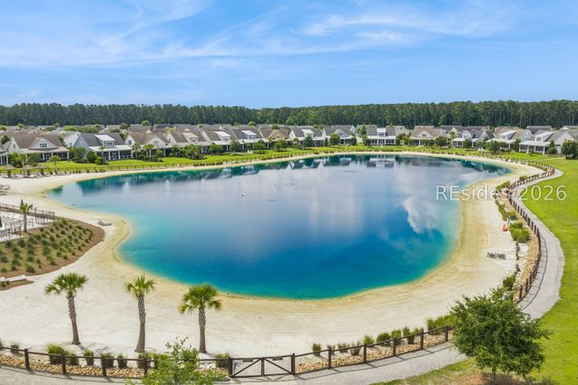 395 Castaway Dr, Bluffton, SC 29910
