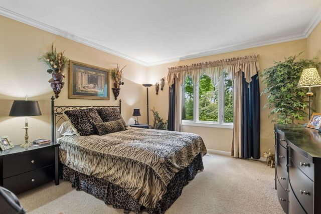 475 Highcroft Road, Wayzata, MN 55391