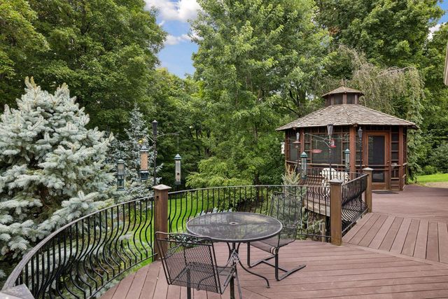 475 Highcroft Road, Wayzata, MN 55391