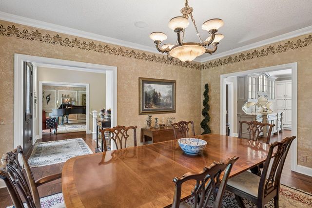 475 Highcroft Road, Wayzata, MN 55391