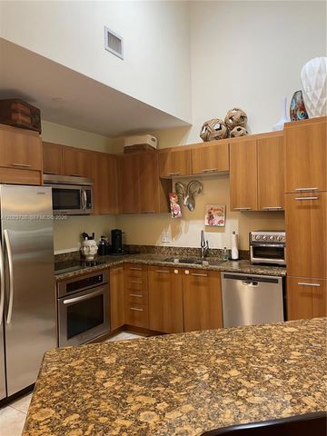 510 NW 84th Ave 136, Plantation, FL 33324