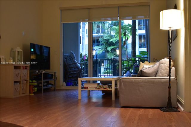 510 NW 84th Ave 136, Plantation, FL 33324