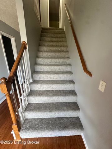 708 Clear Spring Ct, Elizabethtown, KY 42701