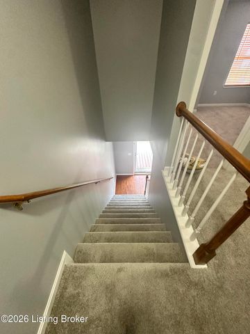 708 Clear Spring Ct, Elizabethtown, KY 42701