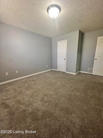 708 Clear Spring Ct, Elizabethtown, KY 42701