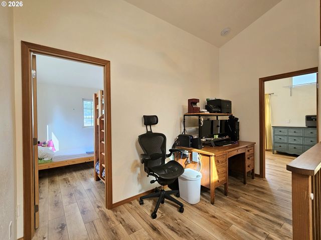 1006 RUTH Ln, Brookings, OR 97415
