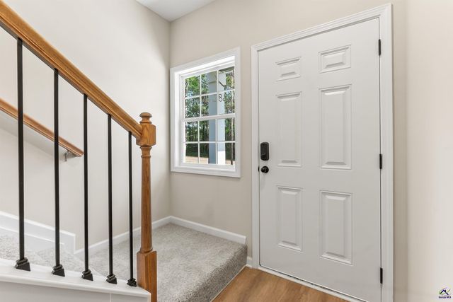 1038 Sun Valley Court C57, Macon, GA 31211