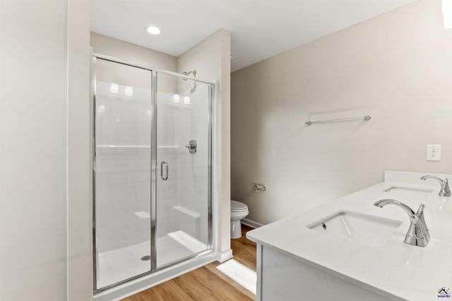 1038 Sun Valley Court C57, Macon, GA 31211
