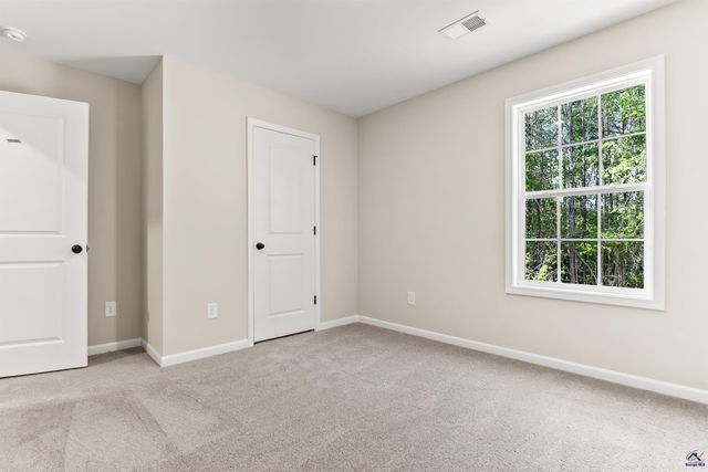 1038 Sun Valley Court C57, Macon, GA 31211